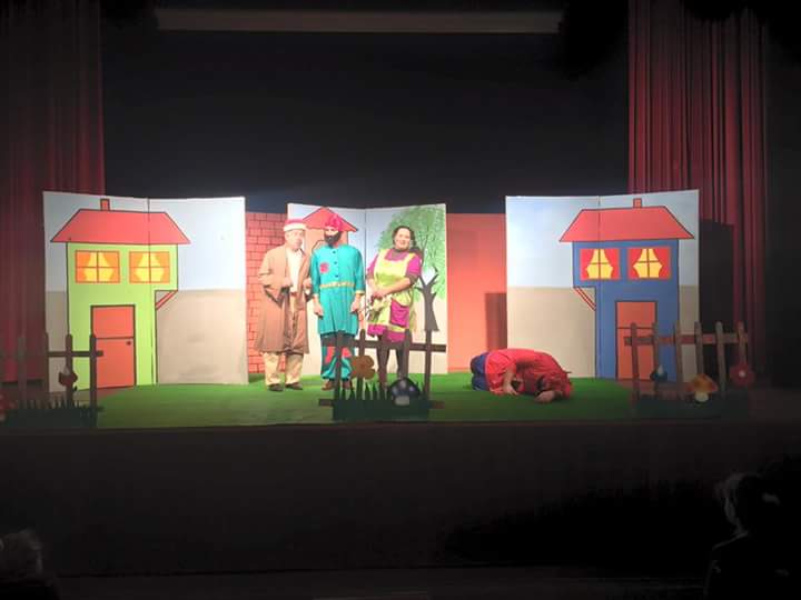 BEKÇi KARAGOZ GÖLCÜK'TE COCUKLARLA BULUŞTU